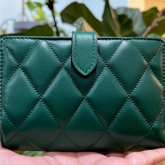 COPY - πβ οΈSTUNNING KATE SPADE β οΈ π2 pc BUNDLE β οΈπ - Picture 9 of 11